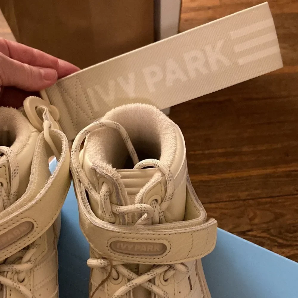 Adidas x Ivy Park Forum Mid Unisex